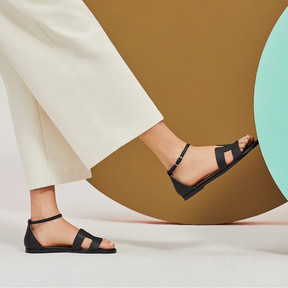 NEW Hermes Santorini Sandals - Picture 2 of 8